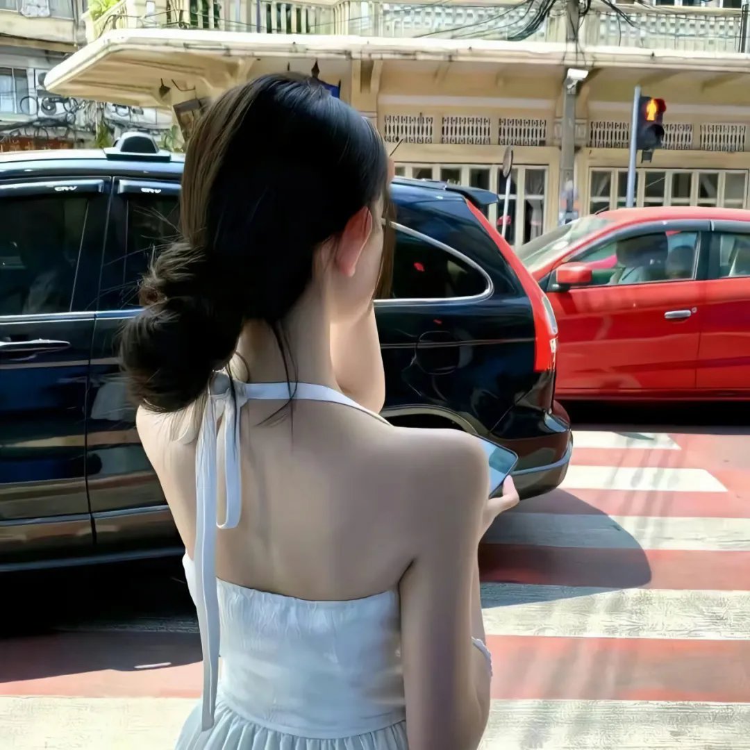 他的摩托车，她的岛